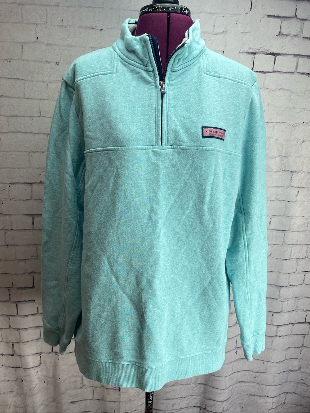 Vineyard vines size large the shep shirt terry cloth